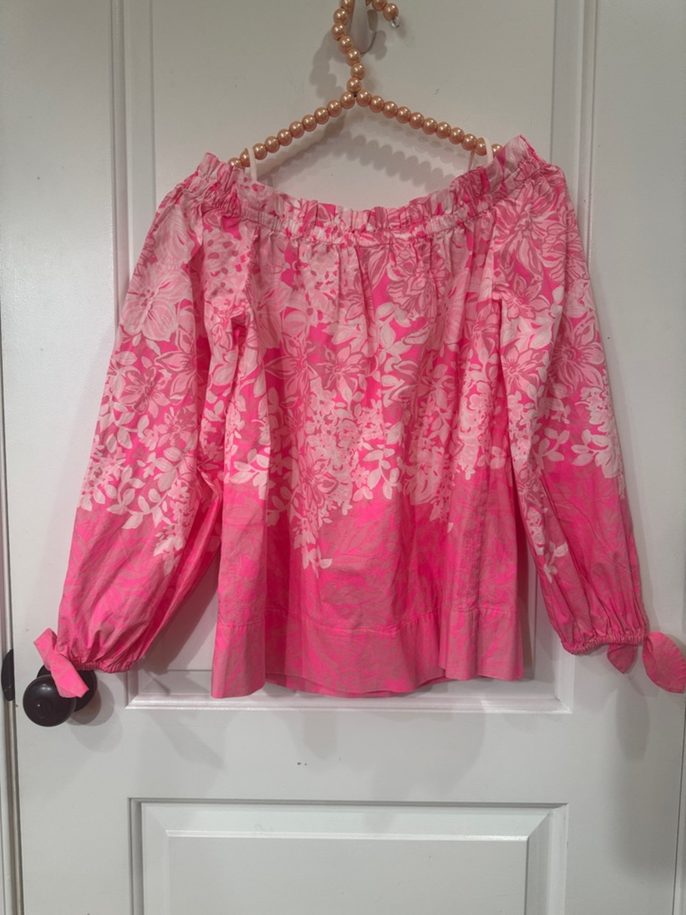Off-Shoulder Pink Floral Blouse - Picture 6 of 8